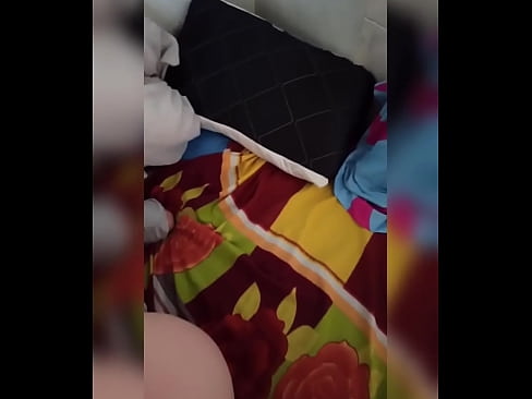 ❤️ Moja cimerka ostaje sama doma jer joj muž ide na odmor a ja koristim priliku da je pojebem i napunim joj dupe mlijekom ❌ Kurve kod nas ❌️